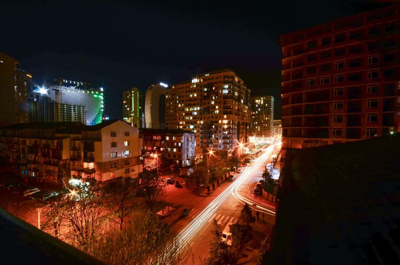 Hotel Absolut Батуми Экстерьер фото
